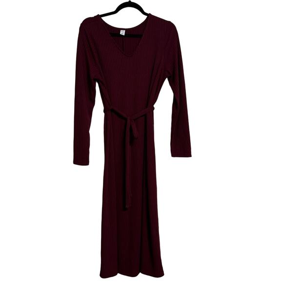 Old Navy Ribbed Maternity Midi Belted Dress Burgundy Size L - Picture 3 of 6